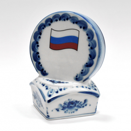 Хоккейная шайба. Фаянсовая статуэтка, Гжель