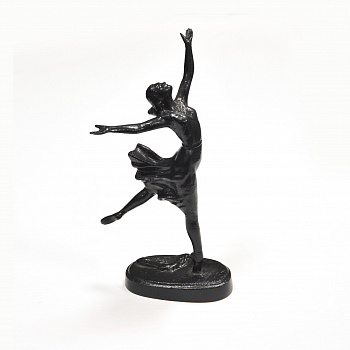 Балерина Мария, "Бахчисарайский фонтан". Касли, статуэтка