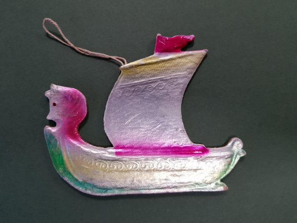 Ладья большая, винтажная игрушка СССР из картона