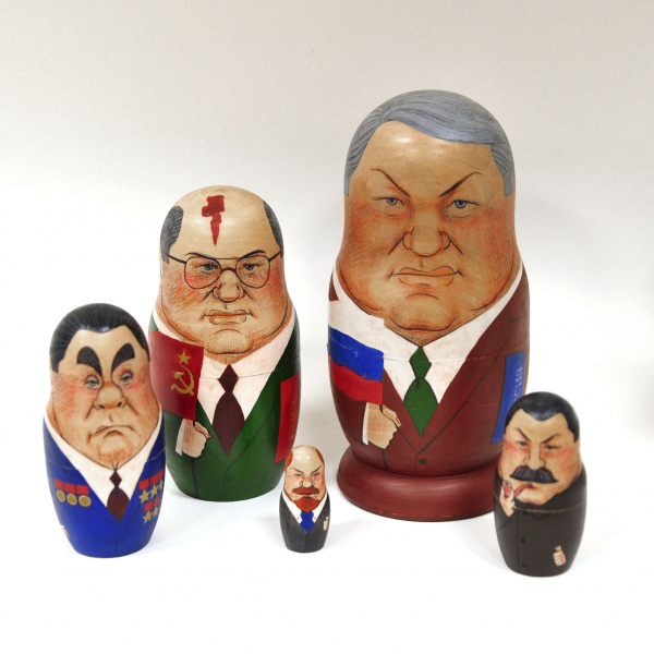 Руководители Российского государства. Винтажная матрешка