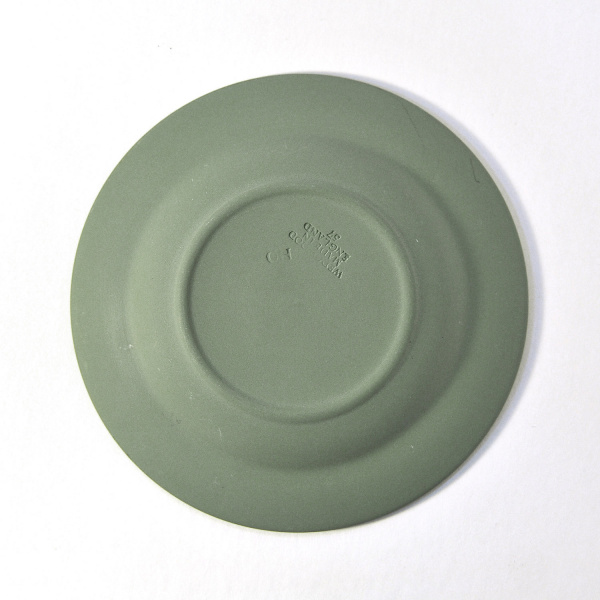 веджвуд: декоративная тарелка с античным сюжетом