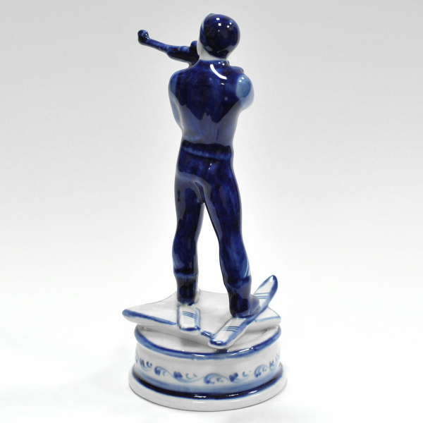 Биатлонист. Фарфоровая статуэтка, Гжель Новые поступления биатлонист. фарфоровая статуэтка, гжель