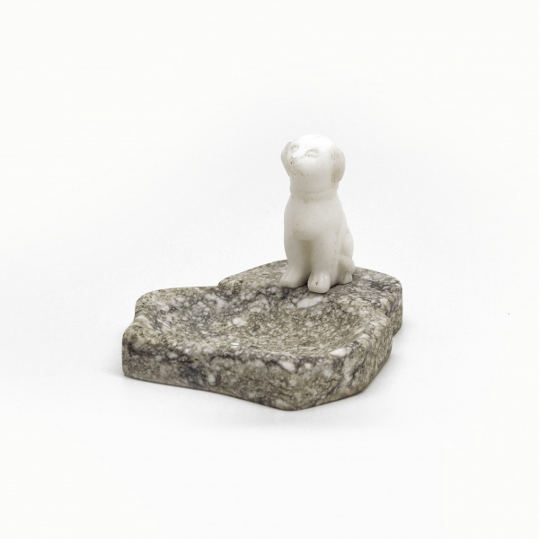 Собака. Винтажная, мраморная пепельница