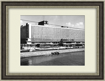 Гостиница "Россия", кинотеатр "Зарядье". Фотография М.С. Лихачева Гостиница "Россия", кинотеатр "Зарядье". Фотография М.С. Лихачева