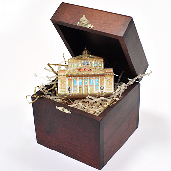 Игрушка новогодняя "Большой театр" в эксклюзивном гравированном кейсе из массива дерева