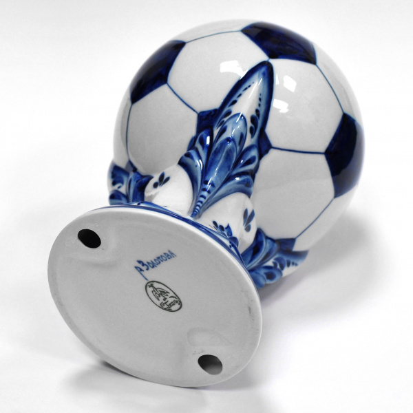 Футбольный мяч. Фарфоровая статуэтка, Гжель Новые поступления футбольный мяч. фарфоровая статуэтка, гжель