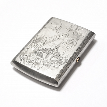 Серебряный портсигар "Москва" 1920-1930-е гг. Мастера русской эмиграции