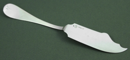 красивейший серебряный английский нож, антиквариат