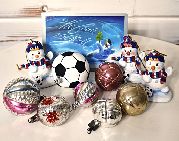 Футбол: советские новогодние игрушки  Футбол: советские новогодние игрушки