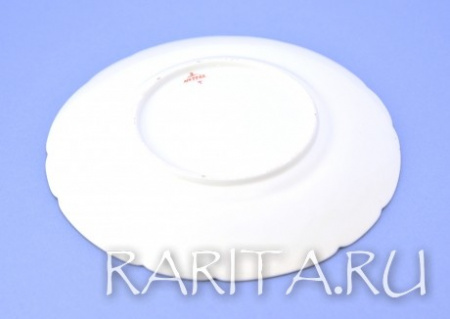 антикварная декоративная тарелка iv из линии "пейзажи старой англии" с ручной росписью и золотой разделкой.