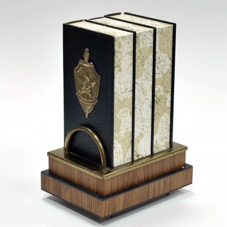 кгб ссср 1960-х годов. уникальная сигаретница - музыкальная шкатулка