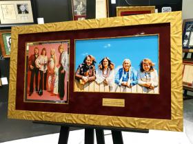 ABBA, Фотография с автографами