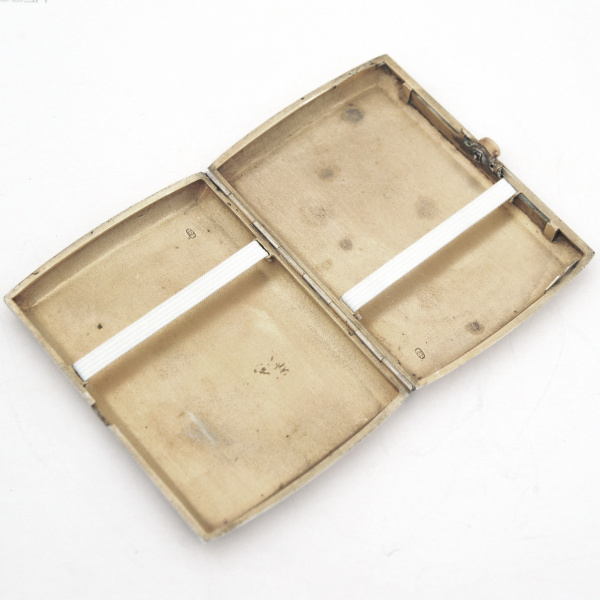 серебряный портсигар "москва" 1920-1930-е гг. мастера русской эмиграции