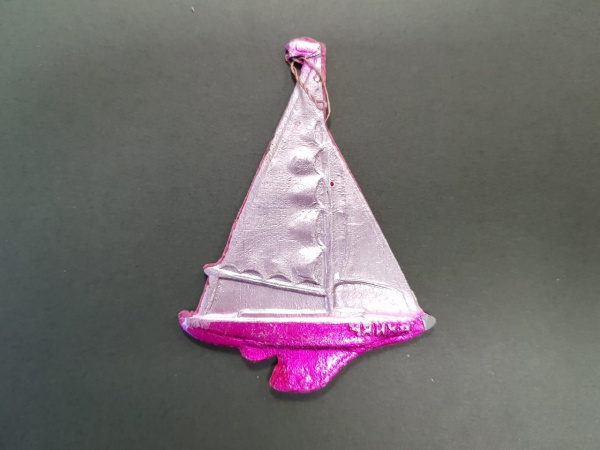 Парусник Чайка, винтажная игрушка СССР из картона