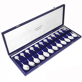 Набор серебряных ложек "Знаки Зодиака", в оригинальном футляре