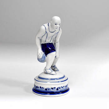 Баскетболист. Фарфоровая статуэтка, Гжель