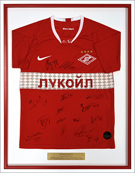 Футбольный клуб "Спартак". Футболка с автографами основного состава Футбольный клуб "Спартак". Футболка с автографами основного состава