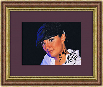 Елена Ваенга, фото с автографом в раме