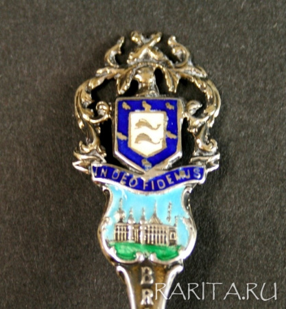 Серебряная английская ложка с эмалью "Брайтон" с гербом, 1939 год