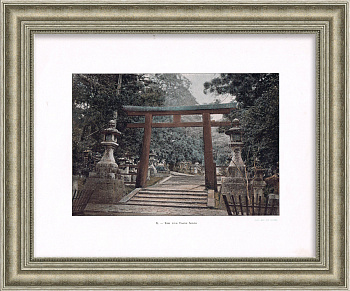Ворота Тории в синтоистском храме, Япония. Старинная фототипия Ворота Тории в синтоистском храме, Япония. Старинная фототипия