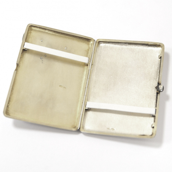 Уникальный портсигар "Новогодний". Серебро, Российская империя Политику, чиновнику, дипломату уникальный портсигар "новогодний". серебро, российская империя